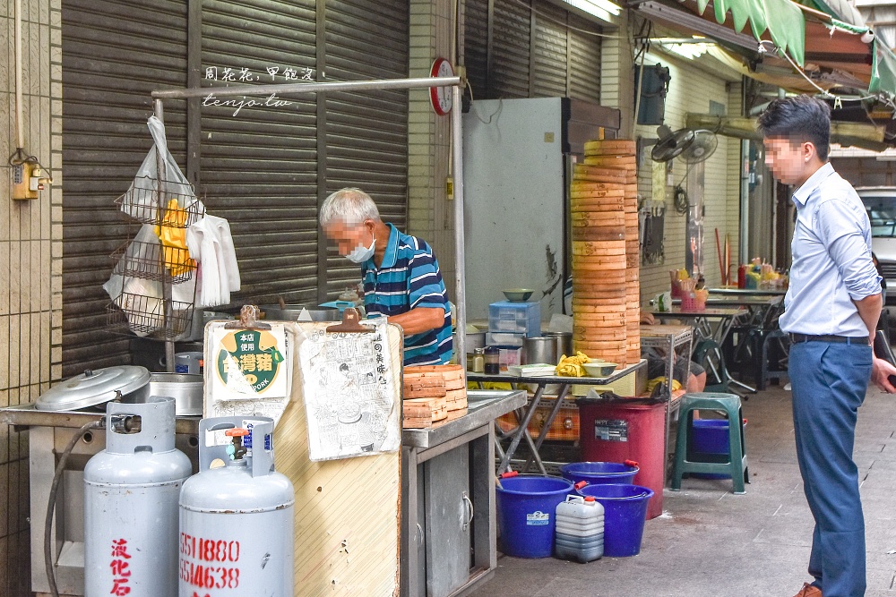 【高雄鹽埕美食】永和小籠包 在地人朋友推薦隱藏版小吃!開業40年老店連日本人都愛吃 【高雄鹽埕美食】永和小籠包 在地人朋友推薦隱藏版小吃!開業40年老店連日本人都愛吃
