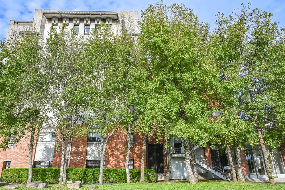 【北投關渡咖啡】Luguo Cafe / Z Space 隱身北藝大校園內台北秘境咖啡店！爐鍋咖啡分店 @周花花，甲飽沒