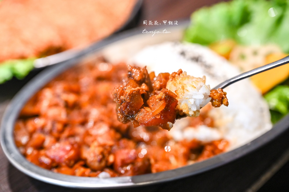 【天母美食推薦】노물nomul無水咖哩 金書西餐飲最新力作!直火現炒濃郁咖哩包生菜好吃 【天母美食推薦】노물nomul無水咖哩 金書西餐飲最新力作!直火現炒濃郁咖哩包生菜好吃