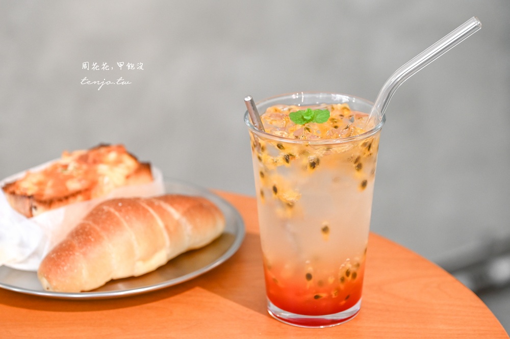 【新北淡水咖啡店】生日盪高俱樂部 淡海新市鎮生日蛋糕推薦！可頌麵包甜點布丁都很好吃