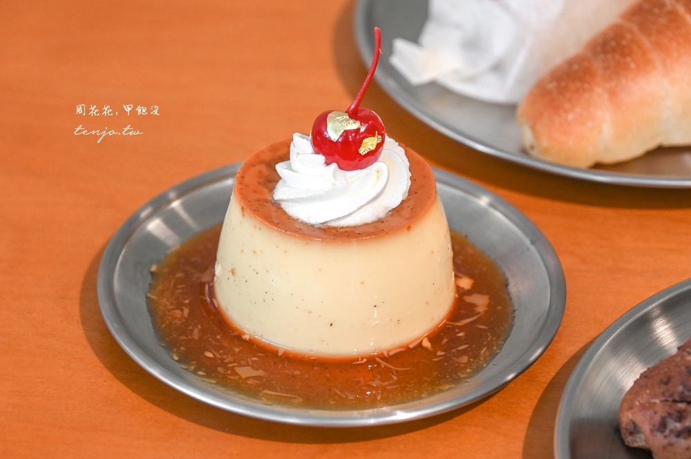 【新北淡水咖啡店】生日盪高俱樂部 淡海新市鎮生日蛋糕推薦！可頌麵包甜點布丁都很好吃