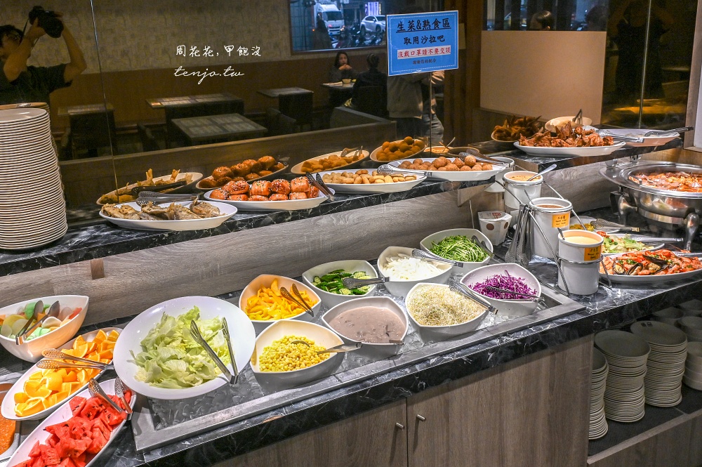 【板橋府中美食】一水創意牛排 目前吃過最夠誠意牛排館自助吧吃到飽！只要300元CP超高