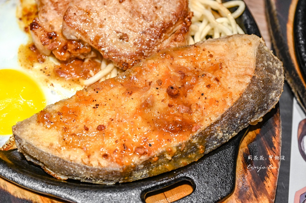 【板橋府中美食】一水創意牛排 目前吃過最夠誠意牛排館自助吧吃到飽！只要300元CP超高