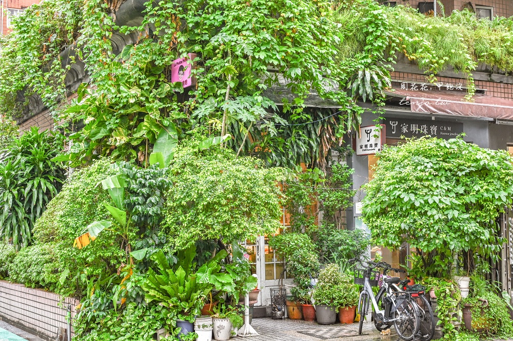 【東門站永康街麵包店】小珍珠烘焙坊 台北便宜好吃肉桂捲推薦！韓國遊客超愛牛軋餅名店 @周花花，甲飽沒