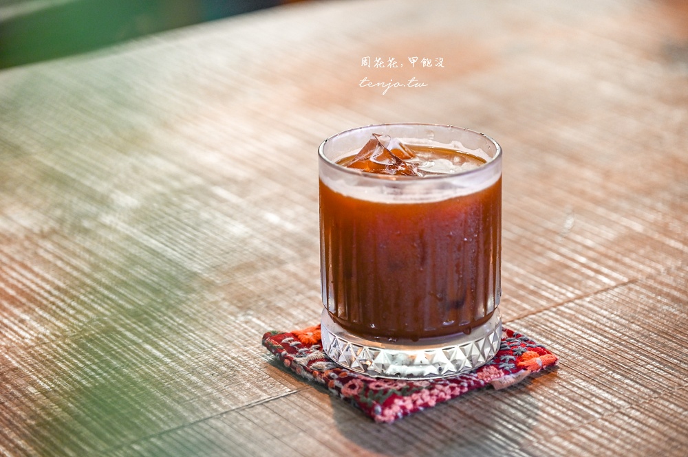 【大安區東門站咖啡】布子咖啡 隱身永康街巷內質感咖啡店!老上海風格裝潢平價好喝推薦 【大安區東門站咖啡】布子咖啡 隱身永康街巷內質感咖啡店!老上海風格裝潢平價好喝推薦