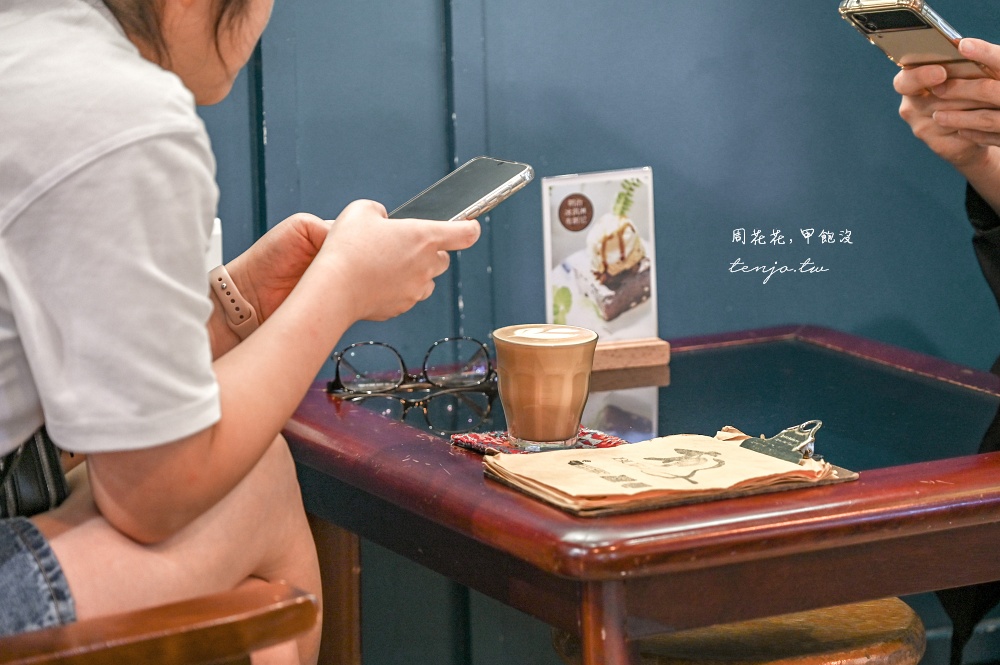 【大安區東門站咖啡】布子咖啡 隱身永康街巷內質感咖啡店!老上海風格裝潢平價好喝推薦 【大安區東門站咖啡】布子咖啡 隱身永康街巷內質感咖啡店!老上海風格裝潢平價好喝推薦