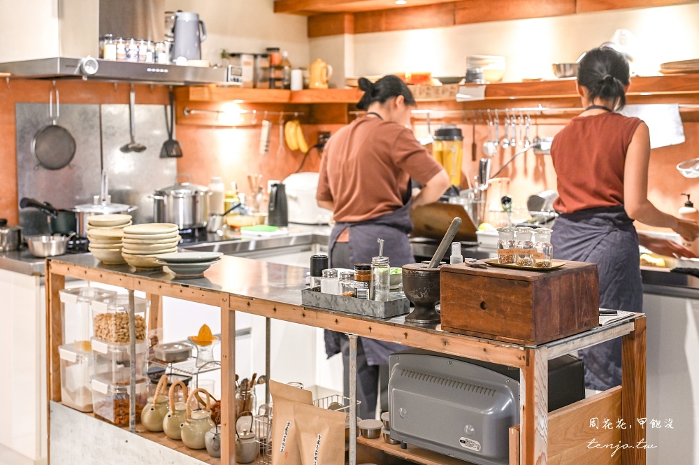 【花蓮美食推薦】植地 living room 隱身民宅預約制蔬食餐廳!嚴選在地食材主餐甜點都好吃 【花蓮美食推薦】植地 living room 隱身民宅預約制蔬食餐廳!嚴選在地食材主餐甜點都好吃