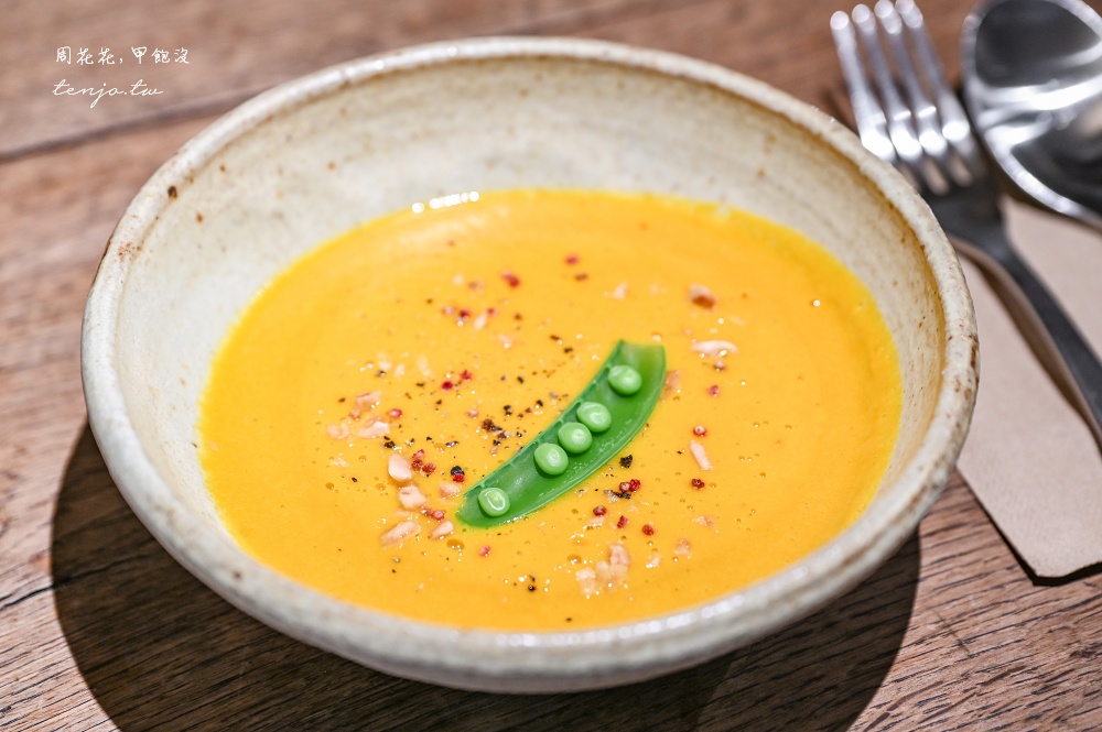 【花蓮美食推薦】植地 living room 隱身民宅預約制蔬食餐廳!嚴選在地食材主餐甜點都好吃 【花蓮美食推薦】植地 living room 隱身民宅預約制蔬食餐廳!嚴選在地食材主餐甜點都好吃