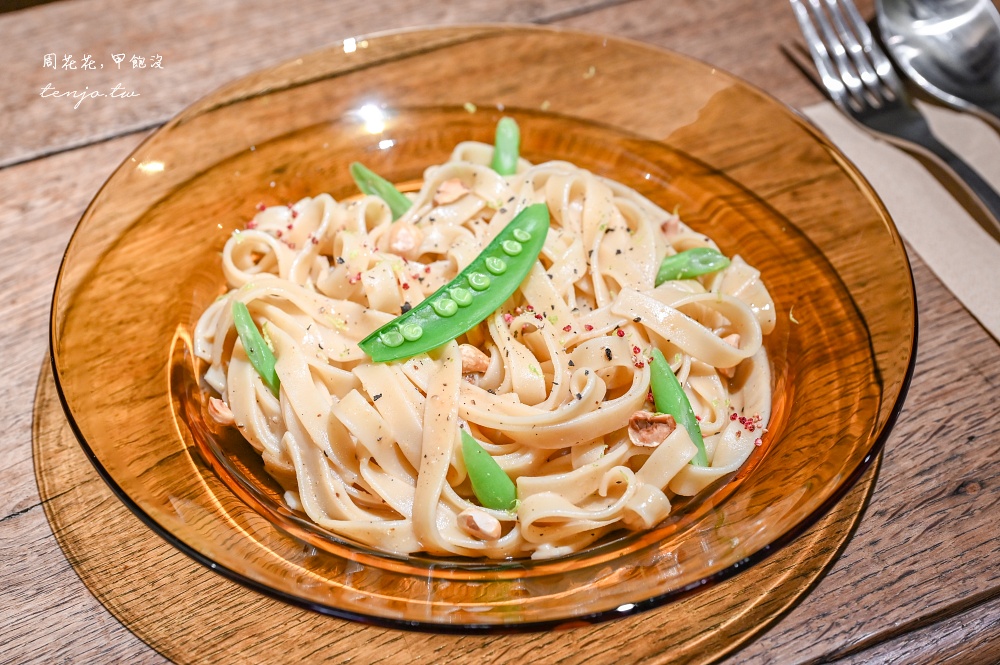 【花蓮美食推薦】植地 living room 隱身民宅預約制蔬食餐廳!嚴選在地食材主餐甜點都好吃 【花蓮美食推薦】植地 living room 隱身民宅預約制蔬食餐廳!嚴選在地食材主餐甜點都好吃