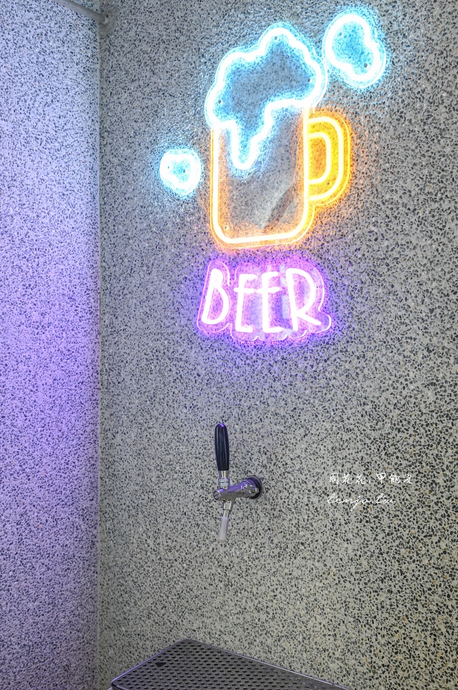 【台北東區美食】扶旺號復興店 鐵板土司名店全面升級!還能喝到台版shake shack奶昔 【台北東區美食】扶旺號復興店 鐵板土司名店全面升級!還能喝到台版shake shack奶昔