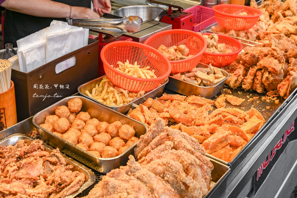 【北投石牌美食】陳季炸雞總店 在地超人氣排隊炸雞店！五支雞翅只要110元便宜好吃大推薦