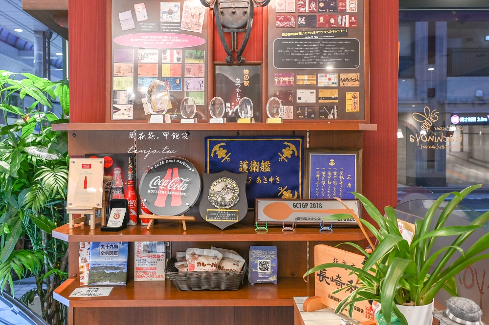 【長崎佐世保美食】蜂之家 75年老店超好吃檸檬牛排+巨無霸泡芙！佐世保商店街餐廳推薦
