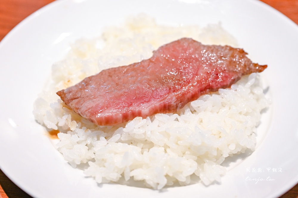 【長崎佐世保美食】蜂之家 75年老店超好吃檸檬牛排+巨無霸泡芙！佐世保商店街餐廳推薦