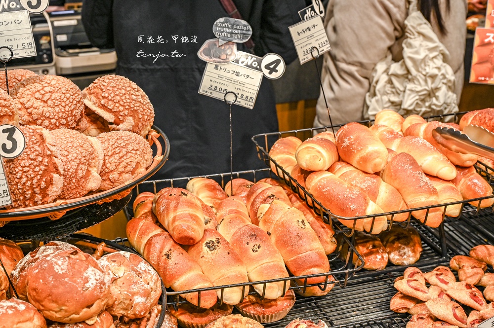 【福岡美食推薦】The Full Full Hakata 超人氣排隊明太子法國麵包!天神店排隊不會太久 【福岡美食推薦】The Full Full Hakata 超人氣排隊明太子法國麵包!天神店排隊不會太久