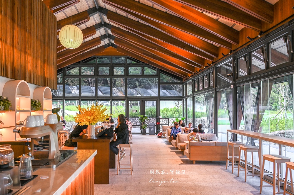 【宜蘭礁溪景觀咖啡廳】Herbelle Tea 湖畔茶屋 龍潭湖畔超美玻璃屋咖啡廳！低消只要80元