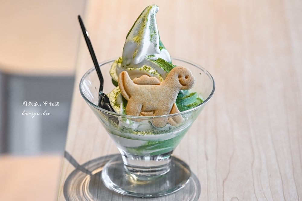 【宜蘭礁溪景觀咖啡廳】Herbelle Tea 湖畔茶屋 龍潭湖畔超美玻璃屋咖啡廳！低消只要80元