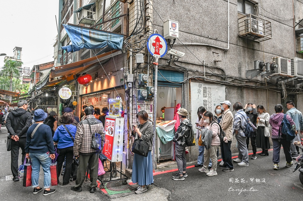 即時熱門文章：【雙連美食推薦】建國潤餅 雙連市場內超人氣排隊名店！日本觀光客都愛的大份量台北潤餅