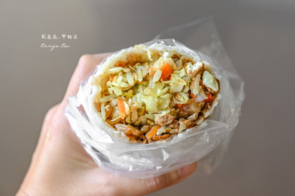 【雙連美食推薦】建國潤餅 雙連市場內超人氣排隊名店！日本觀光客都愛的大份量台北潤餅