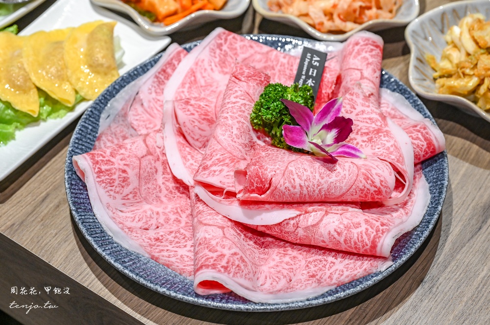 【君曜雞湯】地表最強雞湯火鍋進駐信義區!大包廂可唱歌唱KTV近台北101信義安和雙捷運 【君曜雞湯】地表最強雞湯火鍋進駐信義區!大包廂可唱歌唱KTV近台北101信義安和雙捷運