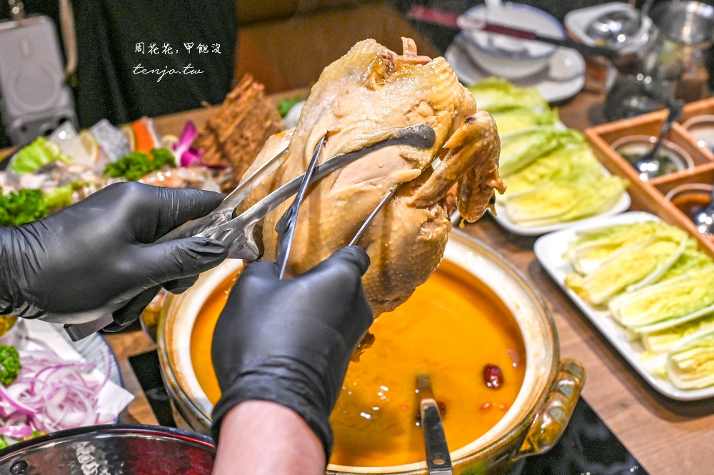 【君曜雞湯】地表最強雞湯火鍋進駐信義區!大包廂可唱歌唱KTV近台北101信義安和雙捷運 【君曜雞湯】地表最強雞湯火鍋進駐信義區!大包廂可唱歌唱KTV近台北101信義安和雙捷運