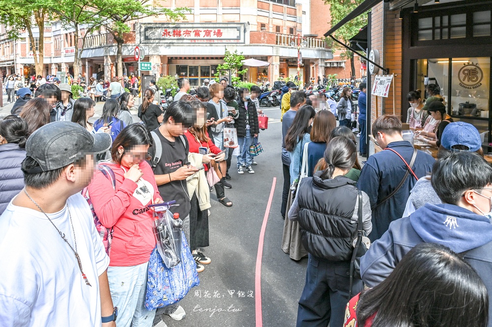 【大稻埕美食推薦】路力草莓大福 超人氣迪化街草莓大福糖葫蘆!一顆50元草莓多汁又大顆 【大稻埕美食推薦】路力草莓大福 超人氣迪化街草莓大福糖葫蘆!一顆50元草莓多汁又大顆