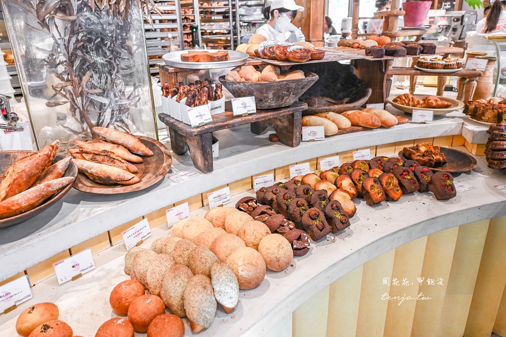 【福岡美食推薦】Dacomecca 博多車站超人氣排隊麵包店！I’m donut ?生甜甜圈姐妹品牌