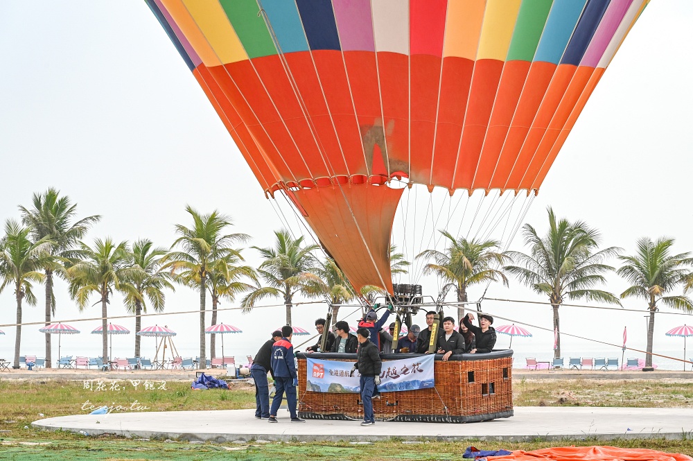 【越南北越景點】下龍灣熱氣球 100米高空欣賞海上桂林之美！黃昏夕陽搭乘景色浪漫動人