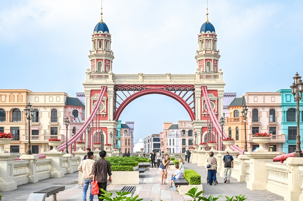 【越南河內景點】河內大世界 超美越南小威尼斯!免門票免費入園推薦必搭貢多拉運河遊船 【越南河內景點】河內大世界 超美越南小威尼斯!免門票免費入園推薦必搭貢多拉運河遊船