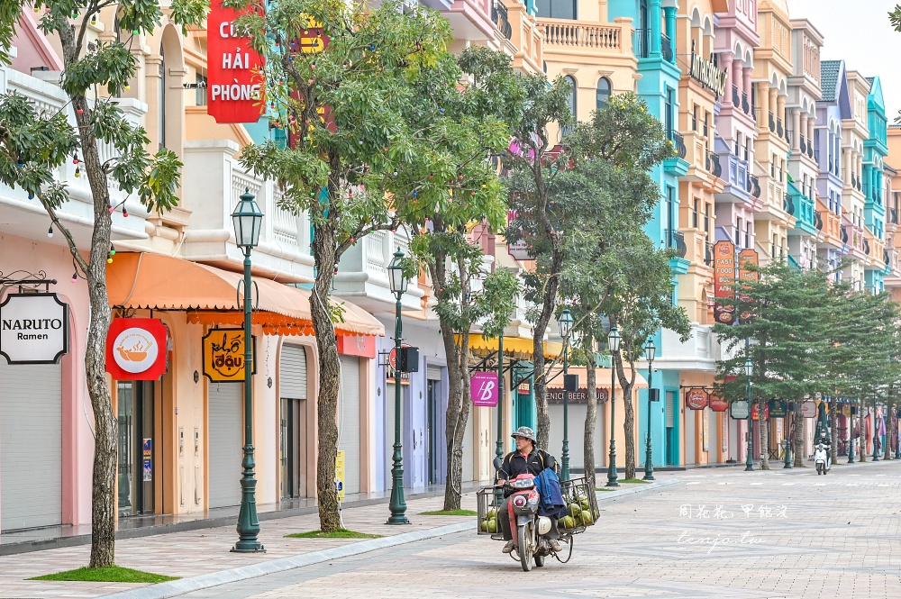 【越南河內景點】河內大世界 超美越南小威尼斯!免門票免費入園推薦必搭貢多拉運河遊船 【越南河內景點】河內大世界 超美越南小威尼斯!免門票免費入園推薦必搭貢多拉運河遊船