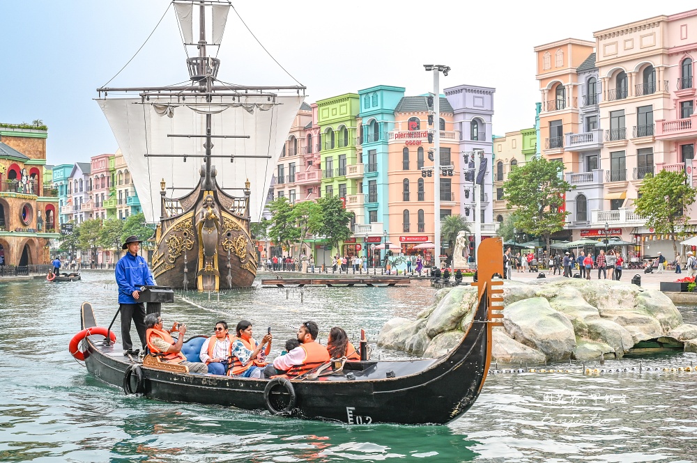 【越南河內景點】河內大世界 超美越南小威尼斯!免門票免費入園推薦必搭貢多拉運河遊船 【越南河內景點】河內大世界 超美越南小威尼斯!免門票免費入園推薦必搭貢多拉運河遊船