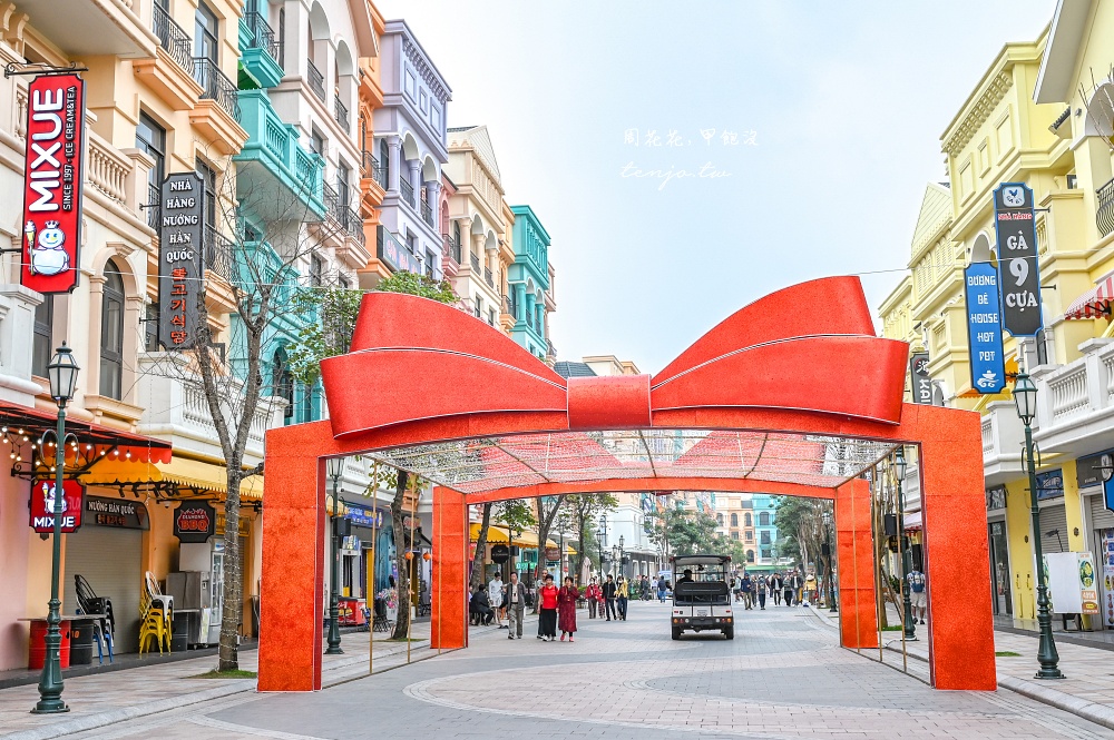 【越南河內景點】河內大世界 超美越南小威尼斯!免門票免費入園推薦必搭貢多拉運河遊船 【越南河內景點】河內大世界 超美越南小威尼斯!免門票免費入園推薦必搭貢多拉運河遊船