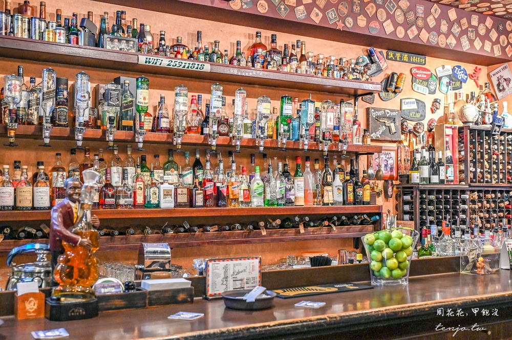 【圓山美食推薦】Green Door Bar 綠門老酒吧 老饕封為台北最強炸雞!披薩炒蛤蜊都好吃 【圓山美食推薦】Green Door Bar 綠門老酒吧 老饕封為台北最強炸雞!披薩炒蛤蜊都好吃