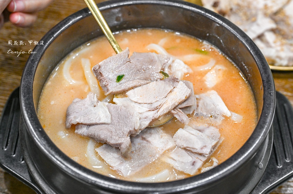 【南京三民美食】釜山湯飯부산국밥 韓國老闆店員料理道地釜山美食！好吃台北韓式湯飯推薦