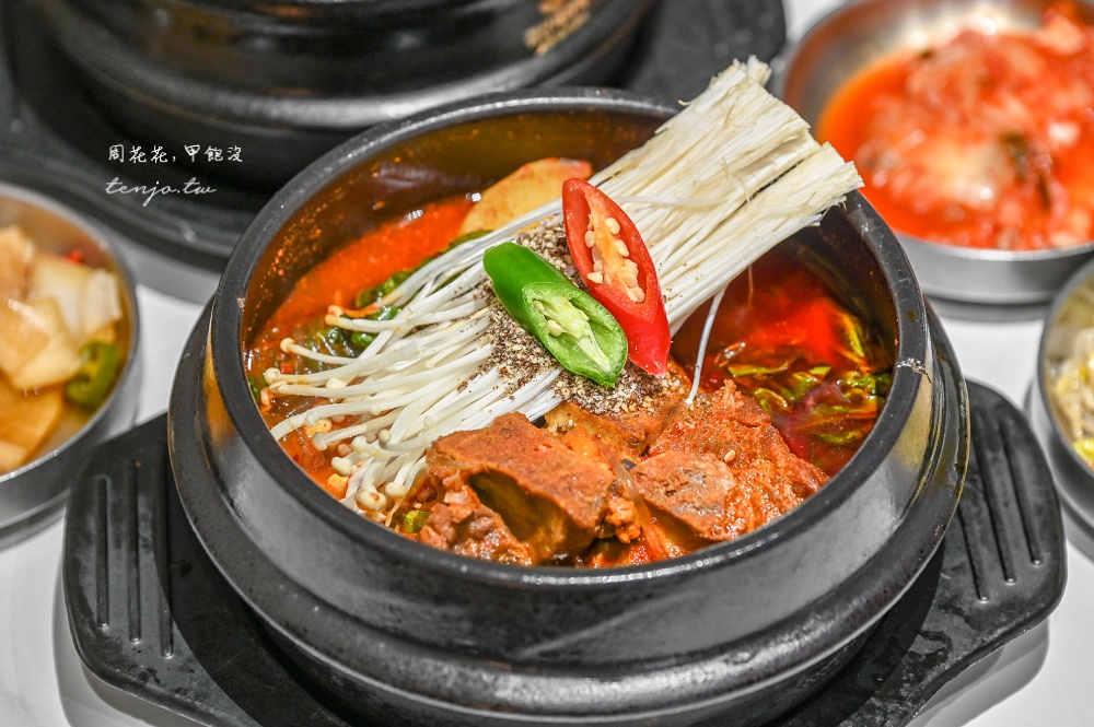 【公館美食】曹氏家司機食堂 韓國老闆正宗韓式料理鍋物！菜單推薦豬肉湯飯馬鈴薯排骨湯