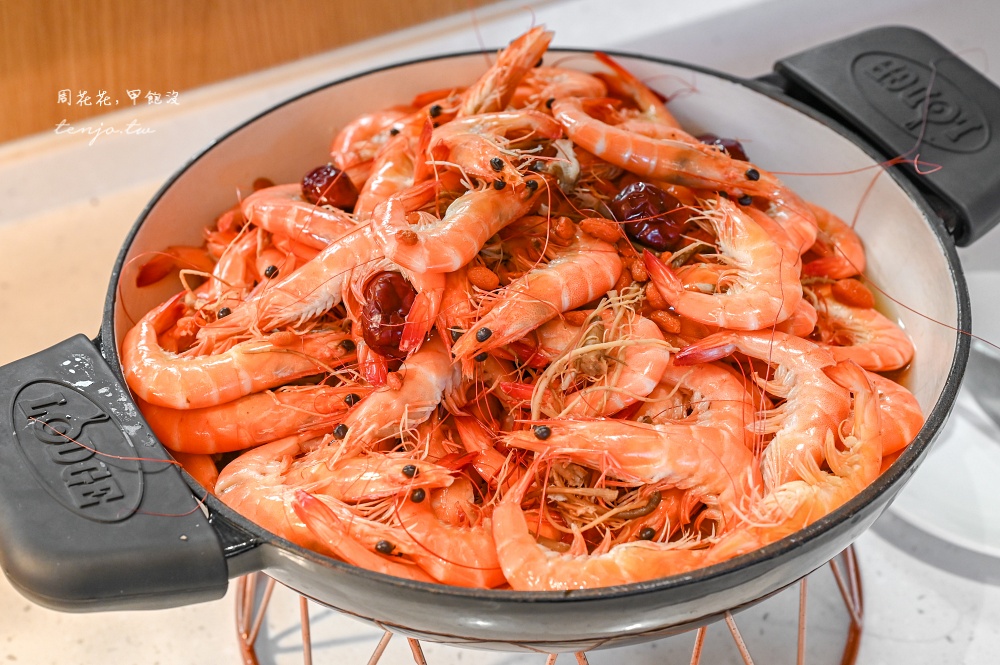 【育成蕃薯藤餐廳】寶島百匯自助餐吃到飽只要688元！吃buffet還能做公益食材新鮮健康