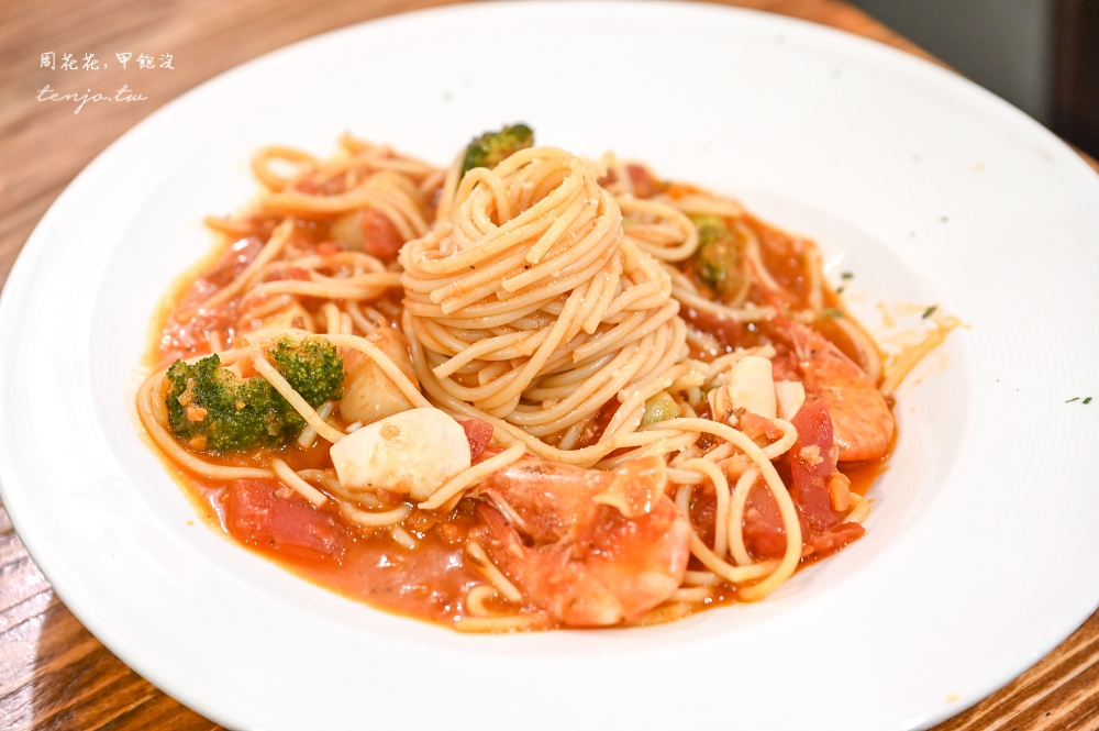 【圓山美食】不萊梅圓山店 台北平價好吃義大利麵推薦!加麵不加價飲料喝到飽只要150元 【圓山美食】不萊梅圓山店 台北平價好吃義大利麵推薦!加麵不加價飲料喝到飽只要150元