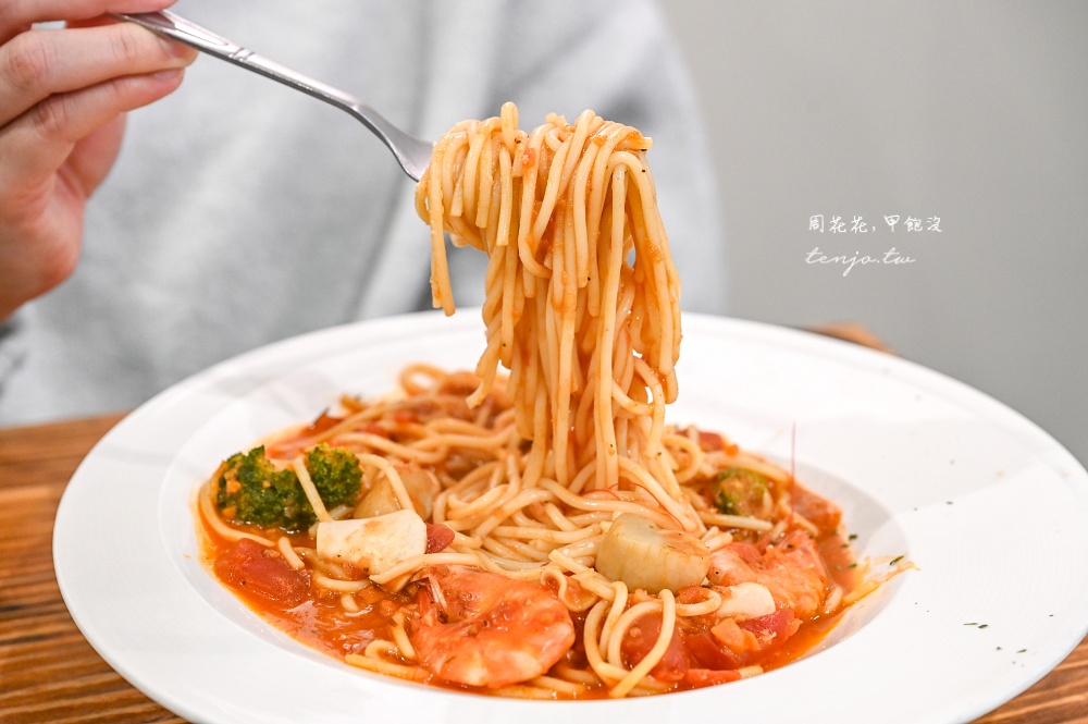 【圓山美食】不萊梅圓山店 台北平價好吃義大利麵推薦!加麵不加價飲料喝到飽只要150元 【圓山美食】不萊梅圓山店 台北平價好吃義大利麵推薦!加麵不加價飲料喝到飽只要150元