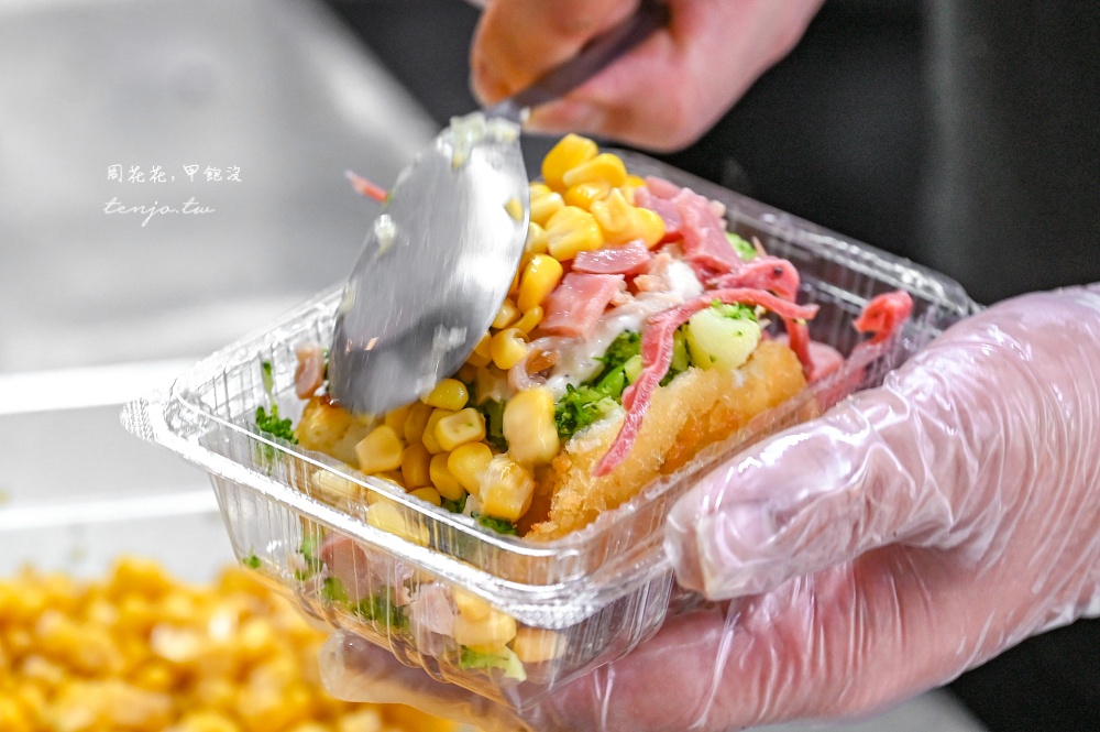 【士林夜市美食】王子起司馬鈴薯 從小吃到大超人氣士林夜市必吃小吃!菜單推薦綜合口味 【士林夜市美食】王子起司馬鈴薯 從小吃到大超人氣士林夜市必吃小吃!菜單推薦綜合口味