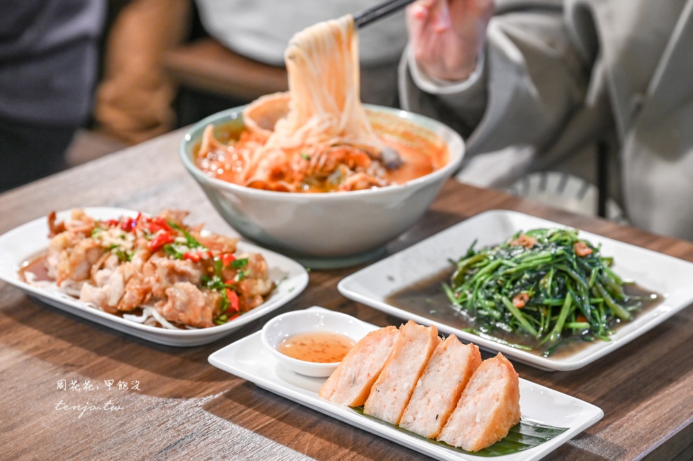 即時熱門文章：【三重美食】吃麵กินก๋วยเตี๋ยว 泰國老闆賣平價好吃泰式料理！菜單推薦月亮蝦餅椒麻雞船麵