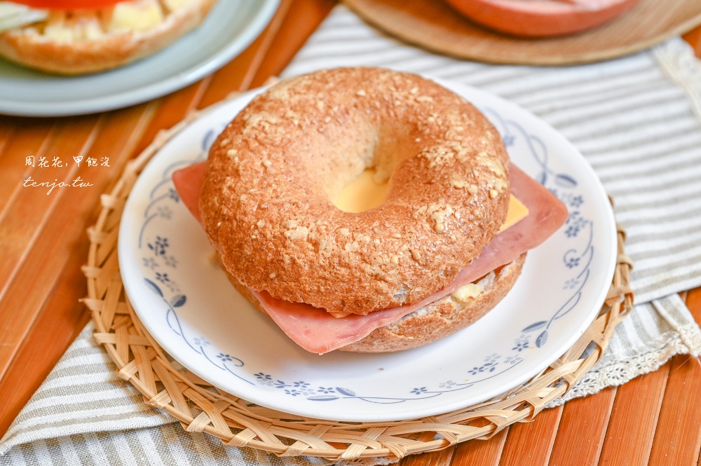 【原味時代貝果】十多種甜鹹口味好吃貝果推薦!飲控早餐輕鬆上桌 【原味時代貝果】十多種甜鹹口味好吃貝果推薦!飲控早餐輕鬆上桌