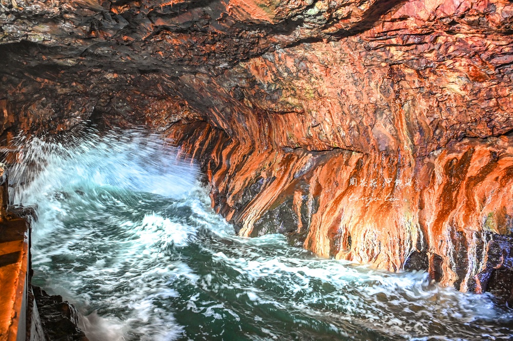 【南紀白濱景點】三段壁 絕美名勝海景隱藏36公尺深三段壁洞窟！門票交通一日遊行程建議