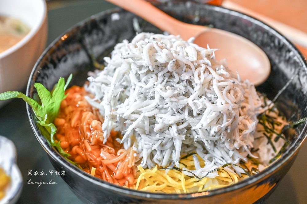 【和歌山美食】吻仔魚屋湯淺灣則種 百年海產店直營餐廳！超爆量吻仔魚丼飯CP值極高