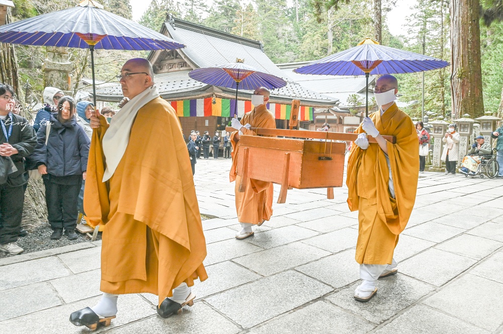 【和歌山景點】奧之院生身供 高野山最具代表性的宗教儀式!僧侶每天為弘法大師空海送餐 【和歌山景點】奧之院生身供 高野山最具代表性的宗教儀式!僧侶每天為弘法大師空海送餐