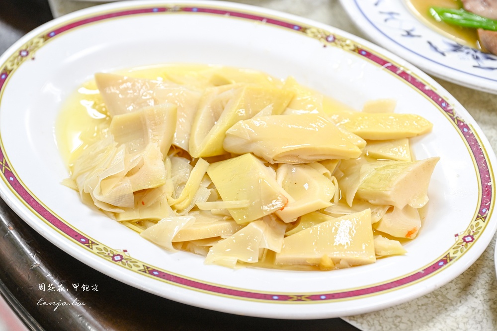 【金山美食餐廳】金包里鴨肉 金山老街人氣最高就這家！平價大份量客人自己端菜到座位上