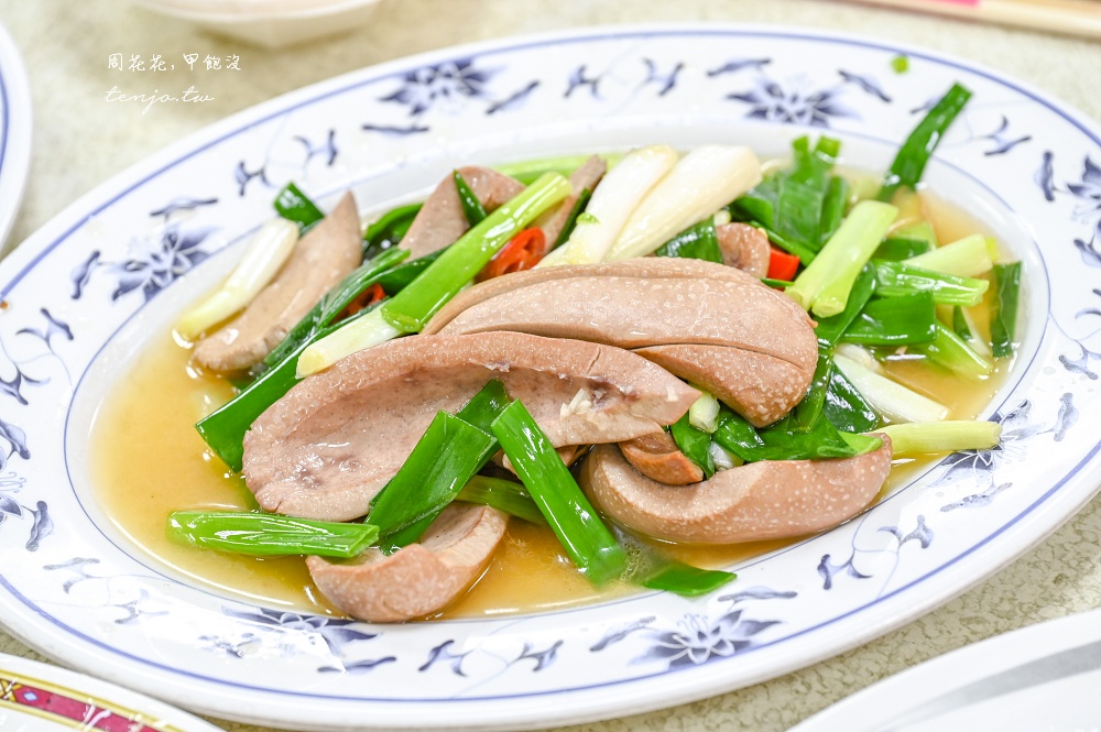 【金山美食餐廳】金包里鴨肉 金山老街人氣最高就這家！平價大份量客人自己端菜到座位上