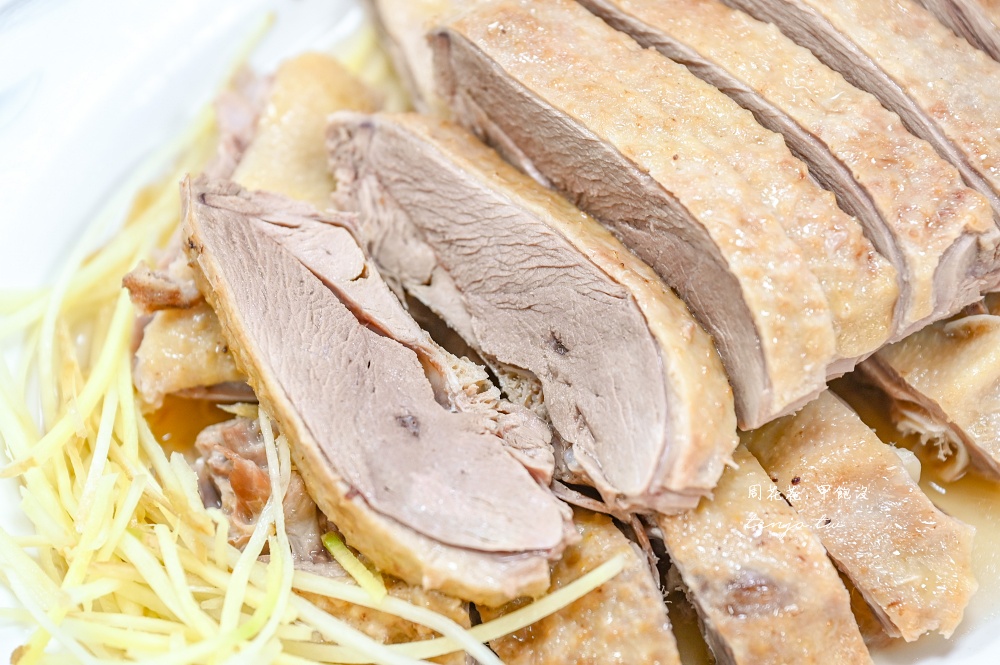 【金山美食餐廳】金包里鴨肉 金山老街人氣最高就這家！平價大份量客人自己端菜到座位上