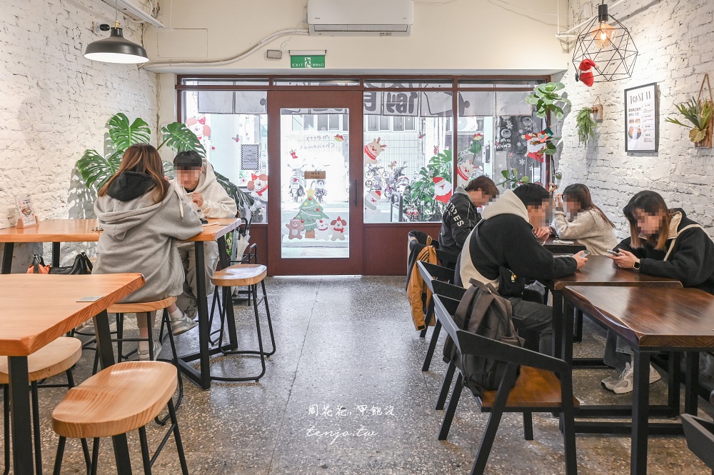 【台北士林美食】偷食兔 人氣評價都很高的士林早餐店！菜單推薦必點肉蛋吐司鍋煎蛋餅