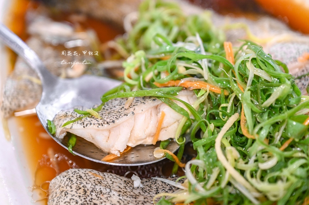 【宜蘭頭城美食】蟹老闆活海鮮 食尚玩家推薦烏石港海鮮餐廳！在地漁船獨家合作新鮮直送