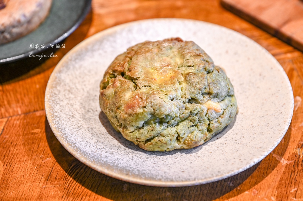 【石垣島咖啡】NUTSTOWN COFFEEROASTERS 自家烘焙美式風格咖啡店！甜點好吃推薦