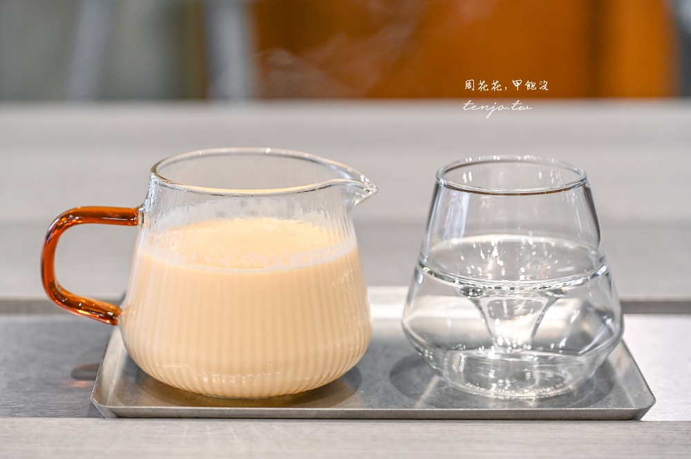 【COMPTOIR潮洋行】大稻埕老屋咖啡廳推薦！復古天井複合式空間，戶外座位舒適愜意